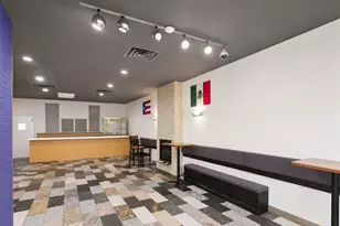 6047 W Addison St, Chicago, IL 60634 - Photo 4