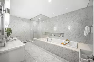 204 N Park Dr, Chicago, IL 60601 - Photo 14