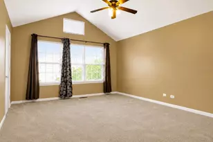3108 Reflection Dr, Naperville, IL 60564 - Photo 10