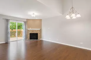 3108 Reflection Dr, Naperville, IL 60564 - Photo 2