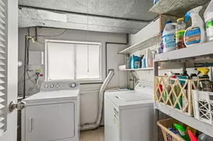9337 Lavergne Ave, Skokie, IL 60077 - Photo 28