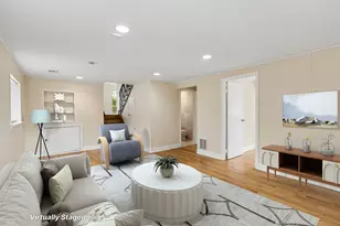 9337 Lavergne Ave, Skokie, IL 60077 - Photo 8