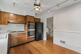 9337 Lavergne Ave, Skokie, IL 60077 - Photo 16