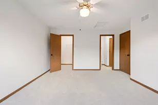 12527 S Central Park Ave, Alsip, IL 60803 - Photo 16