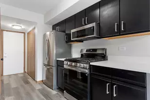 12527 S Central Park Ave, Alsip, IL 60803 - Photo 10