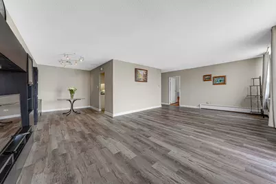 9001 Golf Road #9C, Des Plaines, IL 60016 - Photo 6