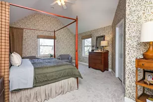 210 Woodward Ave, Geneva, IL 60134 - Photo 8