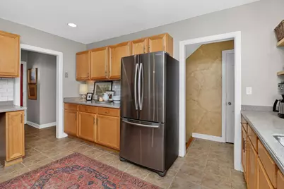 210 Woodward Avenue, Geneva, IL 60134 - Photo 14