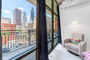 520 S State St, Chicago, IL 60605 - Photo 16