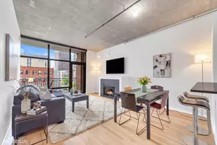 520 S State St, Chicago, IL 60605 - Photo 6