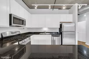 520 S State St, Chicago, IL 60605 - Photo 12