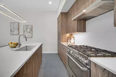 6218 S Woodlawn Avenue #A, Chicago, IL 60637 - Photo 8
