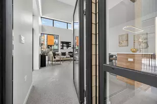 6218 S Woodlawn Ave, Chicago, IL 60637 - Photo 4