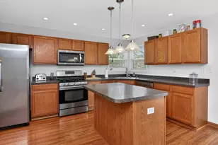 4512 Harrison St, Yorkville, IL 60560 - Photo 4