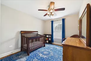 811 Michigan St, Wheaton, IL 60187 - Photo 18