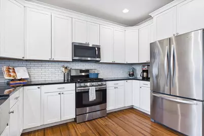 811 Michigan Street, Wheaton, IL 60187 - Photo 10