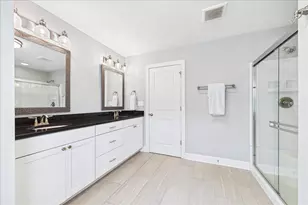 811 Michigan St, Wheaton, IL 60187 - Photo 16