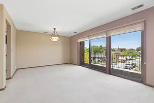 4029 W 93rd Pl, Oak Lawn, IL 60453 - Photo 8