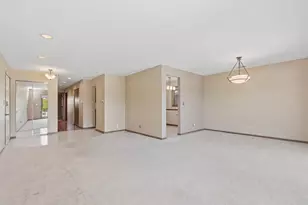 4029 W 93rd Pl, Oak Lawn, IL 60453 - Photo 6