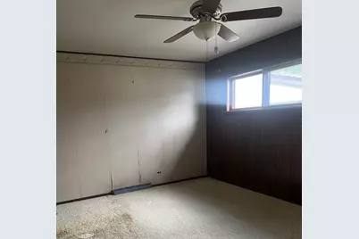 17205 Highland Avenue, Hazel Crest, IL 60429 - Photo 10