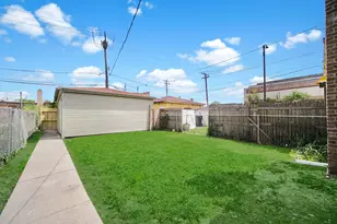 7357 S Marshfield Ave, Chicago, IL 60636 - Photo 22