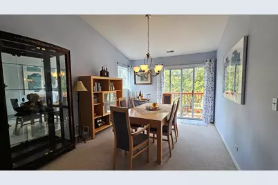 3623 Roanoke Avenue, Carpentersville, IL 60110 - Photo 12