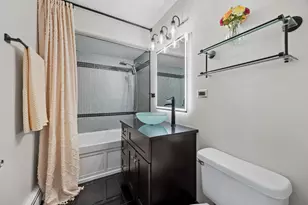 6255 S Mason Ave, Chicago, IL 60638 - Photo 12