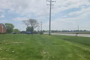 3403 W State Route 17, Kankakee, IL 60901 - Photo 28