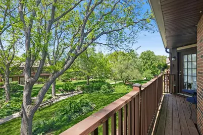 384 Sandhurst Circle #3, Glen Ellyn, IL 60137 - Photo 18