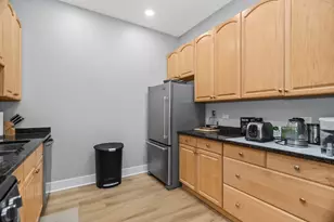 1217 N Honore St, Chicago, IL 60622 - Photo 10