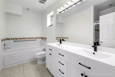 953 W College Parkway, Chicago, IL 60608 - Photo 26