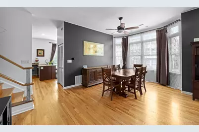953 W College Parkway, Chicago, IL 60608 - Photo 8