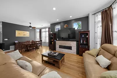 953 W College Parkway, Chicago, IL 60608 - Photo 6
