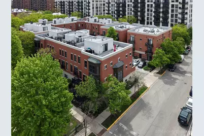 953 W College Parkway, Chicago, IL 60608 - Photo 38