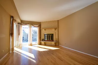 253 W Golfview Terrace, Palatine, IL 60067 - Photo 6