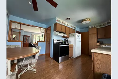460 Dennis Avenue, Bradley, IL 60915 - Photo 6
