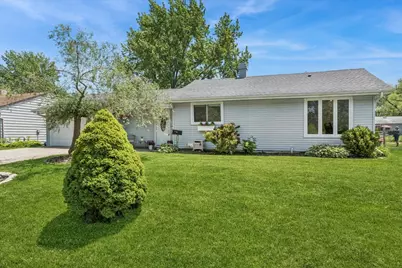 17 Rugby Road, Lake Zurich, IL 60047 - Photo 2