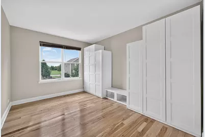 409 Brockton Avenue, Elgin, IL 60124 - Photo 18