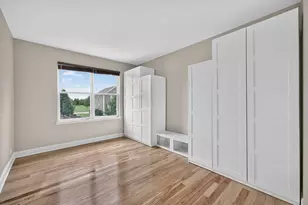 409 Brockton Ave, Elgin, IL 60124 - Photo 18