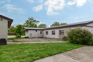 103 S 4th St, Chatsworth, IL 60921 - Photo 8