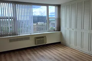 4250 N Marine Dr, Chicago, IL 60613 - Photo 18