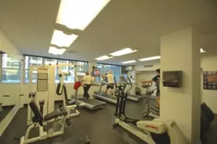 4250 N Marine Dr, Chicago, IL 60613 - Photo 28