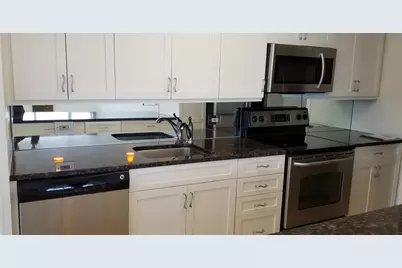 4250 N Marine Drive #1515, Chicago, IL 60613 - Photo 4