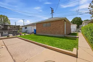 7248 N Oriole Ave, Chicago, IL 60631 - Photo 22