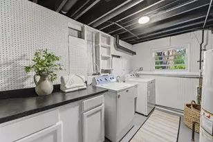 597 Lowden Ave, Glen Ellyn, IL 60137 - Photo 30