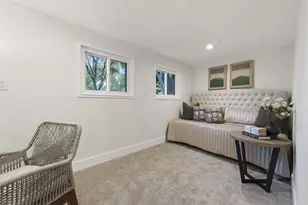 597 Lowden Ave, Glen Ellyn, IL 60137 - Photo 26