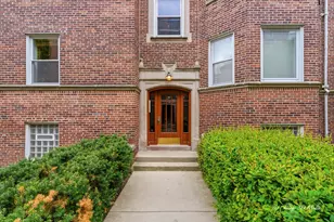 1224 Elmwood Ave, Evanston, IL 60202 - Photo 2