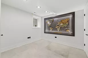 5725 N Ridge Ave, Chicago, IL 60660 - Photo 50