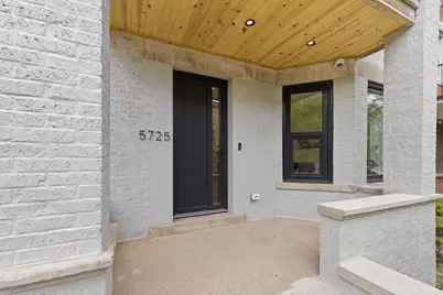 5725 N Ridge Avenue, Chicago, IL 60660 - Photo 1