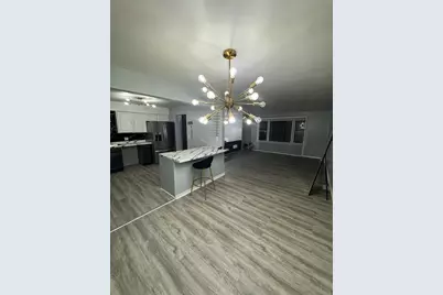 7410 East Avenue, Hanover Park, IL 60133 - Photo 10